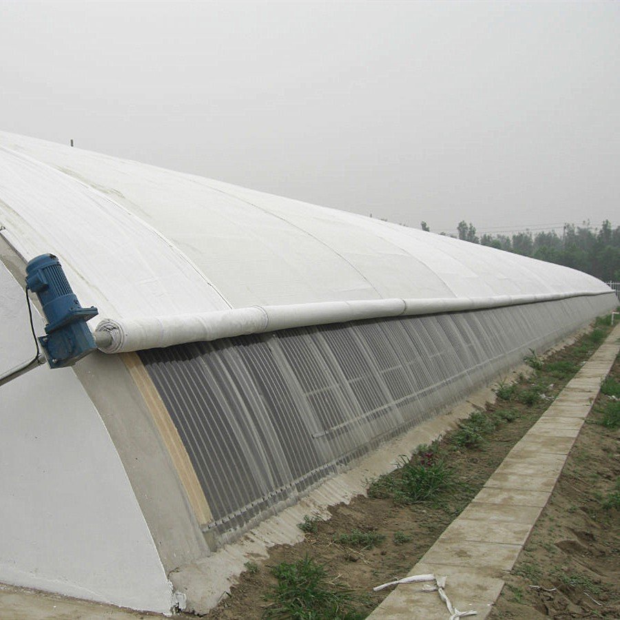 заболочування в кутах теплиці